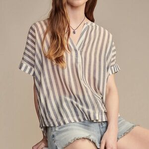 Lucky Brand Blue Stripe Split V-Neck Short Sleeve Camp Shirt Popover Top Sz M